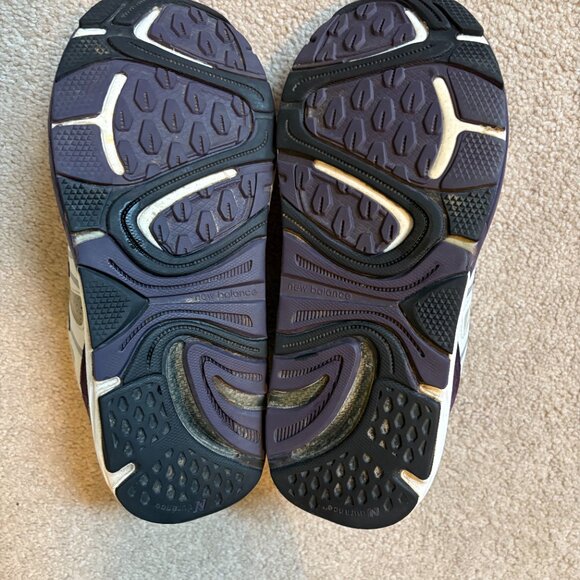 New Balance 1540 Women's Running Shoes Size 9 Gray Pink W1540WP1 - Picture 8 of 10